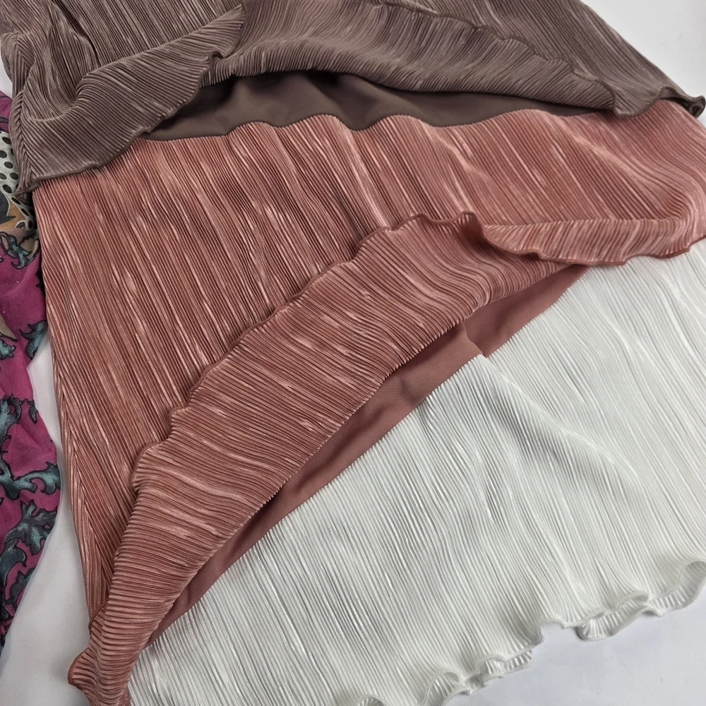 Connected Elegant Color block Mauve Pleated Dress Sz 12 - Picture 7 of 14